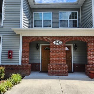 /international/us/1913-covengton-way-greenville-nc-110100146430/