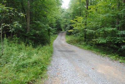 /international/us/crusader-drive-lot-off-of-wagon-wheel-road-huttonsville-wv-110086545266/