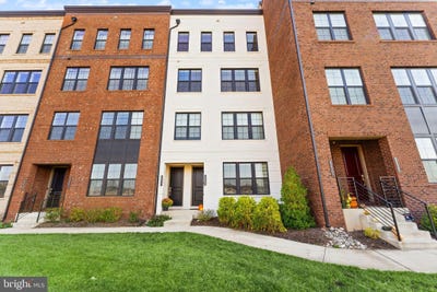 /international/us/22357-roanoke-rise-terrace-ashburn-va-110120892370/