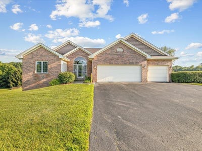 /international/us/7227-hawthorne-roscoe-il-110100844016/