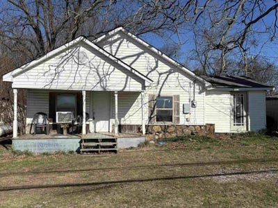 /international/us/591-main-street-pleasant-plains-ar-110098071636/