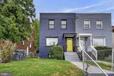 /international/us/4623-hillside-road-se-washington-dc-110120015321/