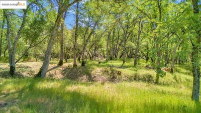 /international/us/17951-crowbar-ln-tuolumne-ca-110099319714/