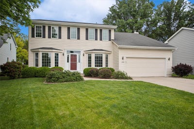 /international/us/4733-93rd-street-urbandale-ia-110108295309/
