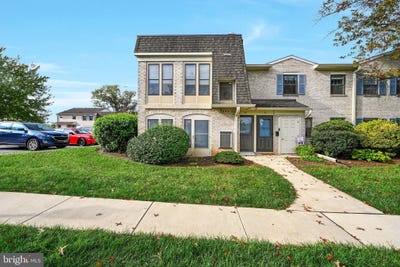 /international/us/80-valleybrook-road-lancaster-pa-110110422053/