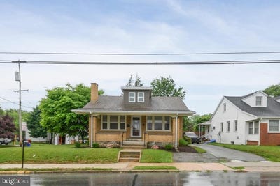 /international/us/256-south-5th-street-oxford-pa-110108474872/