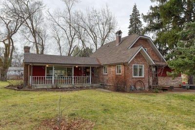 /international/us/5405-n-powell-rd-newman-lake-wa-110105723868/