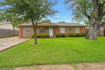 /international/us/15138-marsha-drive-balch-springs-tx-110107402328/