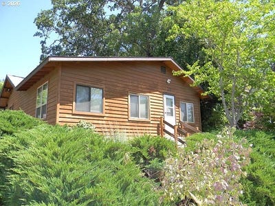 /international/us/210-w-franklin-st-bingen-wa-110108424870/