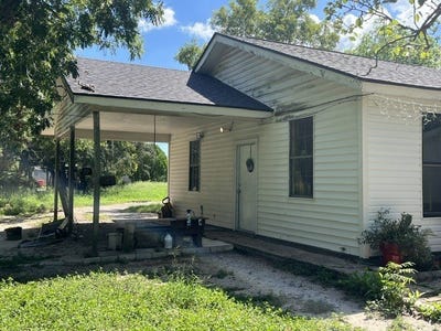 /international/us/14832-private-road-1830-odem-tx-110120560223/