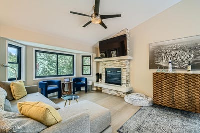 /international/us/11-spruce-circle-edwards-co-110100836337/