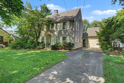 /international/us/725-w-9th-street-s-newton-ia-110109040245/