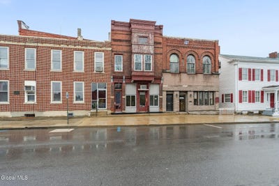 /international/us/4-s-william-street-johnstown-ny-110106784809/