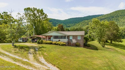 /international/us/7686-highway-63-speedwell-tn-110108794323/