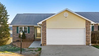 /international/us/116-hightower-lane-lenoir-city-tn-110104817216/