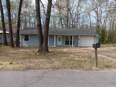 /international/us/160-hiawatha-cherokee-village-ar-110098434356/