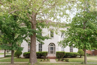 /international/us/124-w-ross-street-palmyra-mo-110100072605/