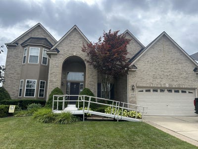 /international/us/4900-shellbark-drive-ypsilanti-mi-110101139400/?lang=en
