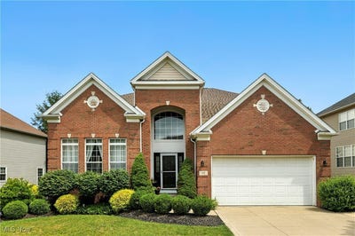 /international/us/97-heartland-circle-hinckley-oh-110100799517/