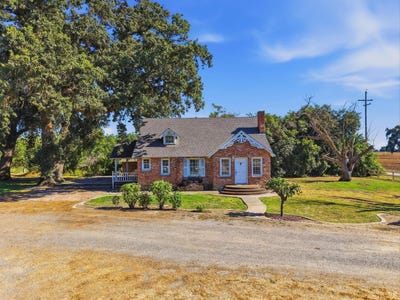 /international/us/21530-tiburico-avenue-laton-ca-110108804795/