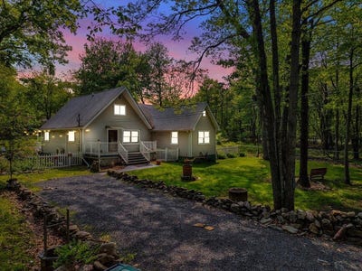 /international/us/3137-fern-road-pocono-summit-pa-110099471930/