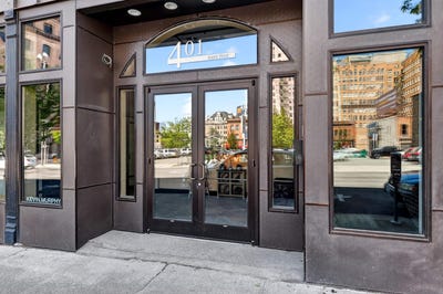 /international/us/401-w-1st-ave-spokane-wa-110107735532/