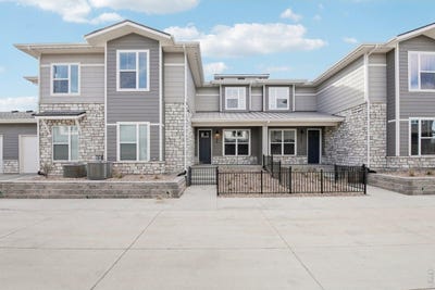 /international/us/410-high-point-dr-longmont-co-110106949090/