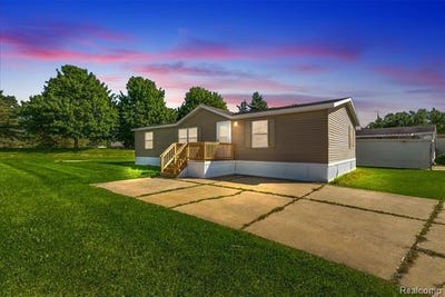 /international/us/7190-hemlock-mt-morris-mi-110110308968/