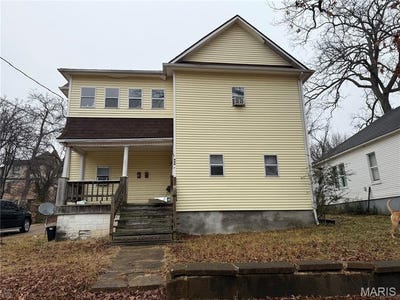 /international/us/839-poplar-street-poplar-bluff-mo-110100964791/