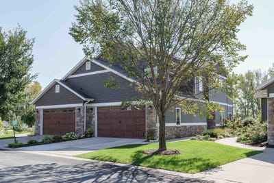 /international/us/4237-cortland-court-windsor-wi-110105776164/