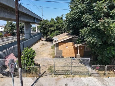 /international/us/1703-e-61st-street-los-angeles-ca-110094198255/?lang=en