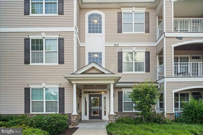 /international/us/634-timberlake-drive-ewing-nj-110101216170/