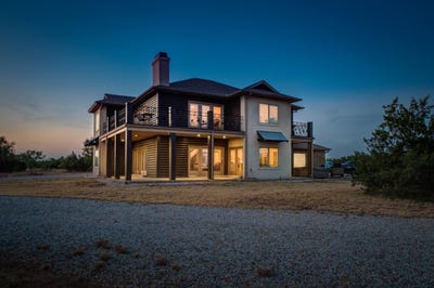 /international/us/115-sierra-vista-drive-justiceburg-tx-110097520526/