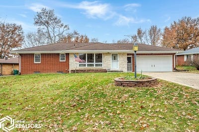 /international/us/611-s-o-street-indianola-ia-110104054192/