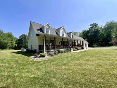 /international/us/575-weaver-road-belington-wv-110099966149/