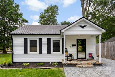 /international/us/310-s-jacob-street-cherryville-nc-110099978776/?lang=zh-tw
