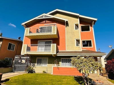/international/us/1063-stanley-avenue-long-beach-ca-110107654898/