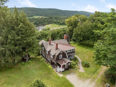 /international/us/145-the-plateau-windsor-vt-110108817751/