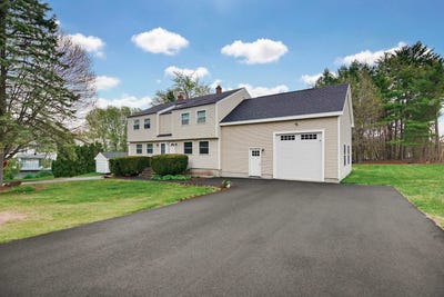 /international/us/34-juniper-road-derry-nh-110107827791/