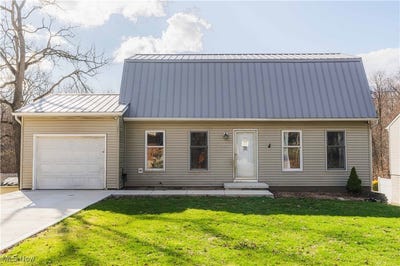 /international/us/1582-hilda-avenue-lakemore-oh-110100800655/