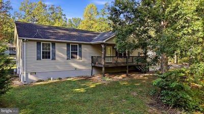 /international/us/307-mountain-falls-boulevard-winchester-va-110120090296/