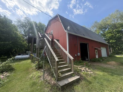 /international/us/1414-cogswell-road-hastings-mi-110108982166/