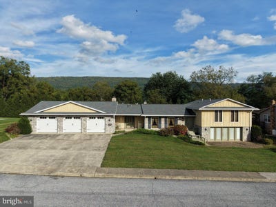 /international/us/526-n-5th-street-mc-connellsburg-pa-110120153560/