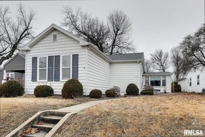 /international/us/2219-lind-street-quincy-il-110104581205/