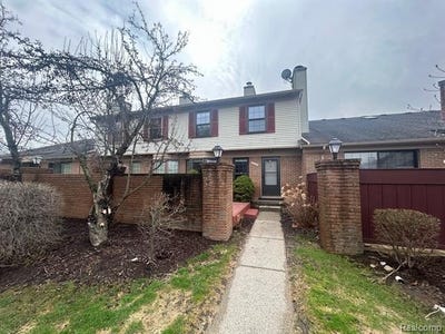/international/us/31164-country-way-farmington-hills-mi-110107017326/