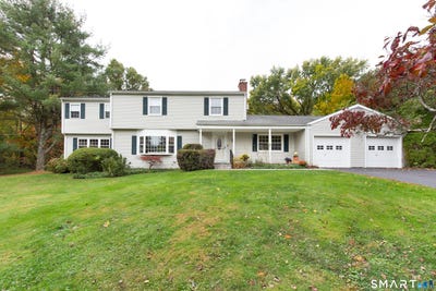 /international/us/15-longview-road-trumbull-ct-110120752106/