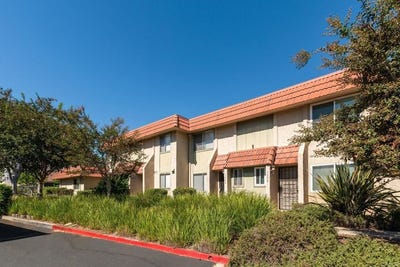 /international/us/1548-grandon-avenue-san-marcos-ca-110120622854/