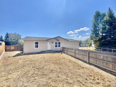 /international/us/1054-sage-court-meeker-co-110119466798/