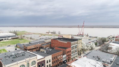 /international/us/211-broadway-street-paducah-ky-110109181355/