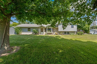 /international/us/n4029-vista-rd-sullivan-wi-110100946544/